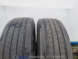 Continental Continental 315/70R22.5 Hybrid HS5 used set truck tire