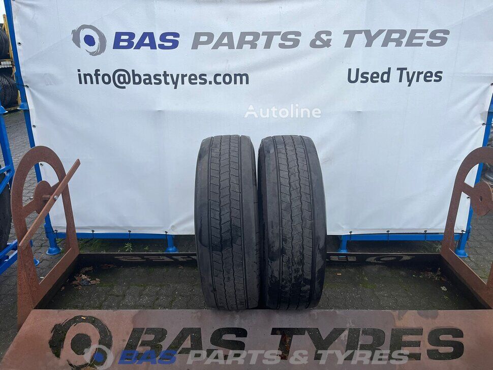Pneu de camion Continental Continental 315/70R22.5 Hybrid HS5 used set - Autoline