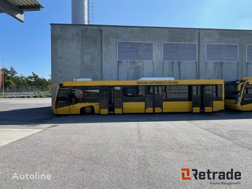 السيارات القاطرة Cobus Low-Floor Airport bus