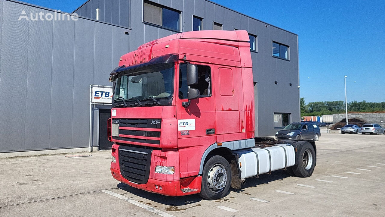 влекач DAF 105 XF 460 Space Cab (MANUAL GEARBOX / BOITE MANUELLE)