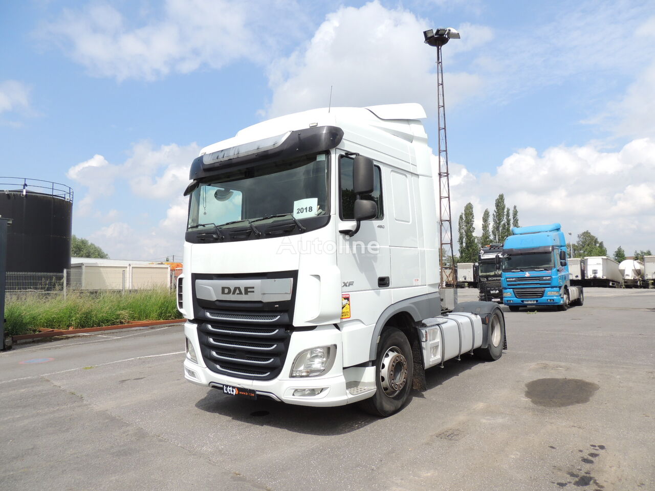 DAF 106XF 480 Space Cab  truck tractor