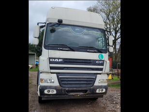 DAF 85CF410 truck tractor