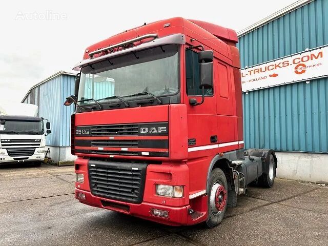 camião tractor DAF 95.480 XF SPACECAB (EURO 3 / ZF16 MANUAL GEARBOX / 2x DIESELTANK