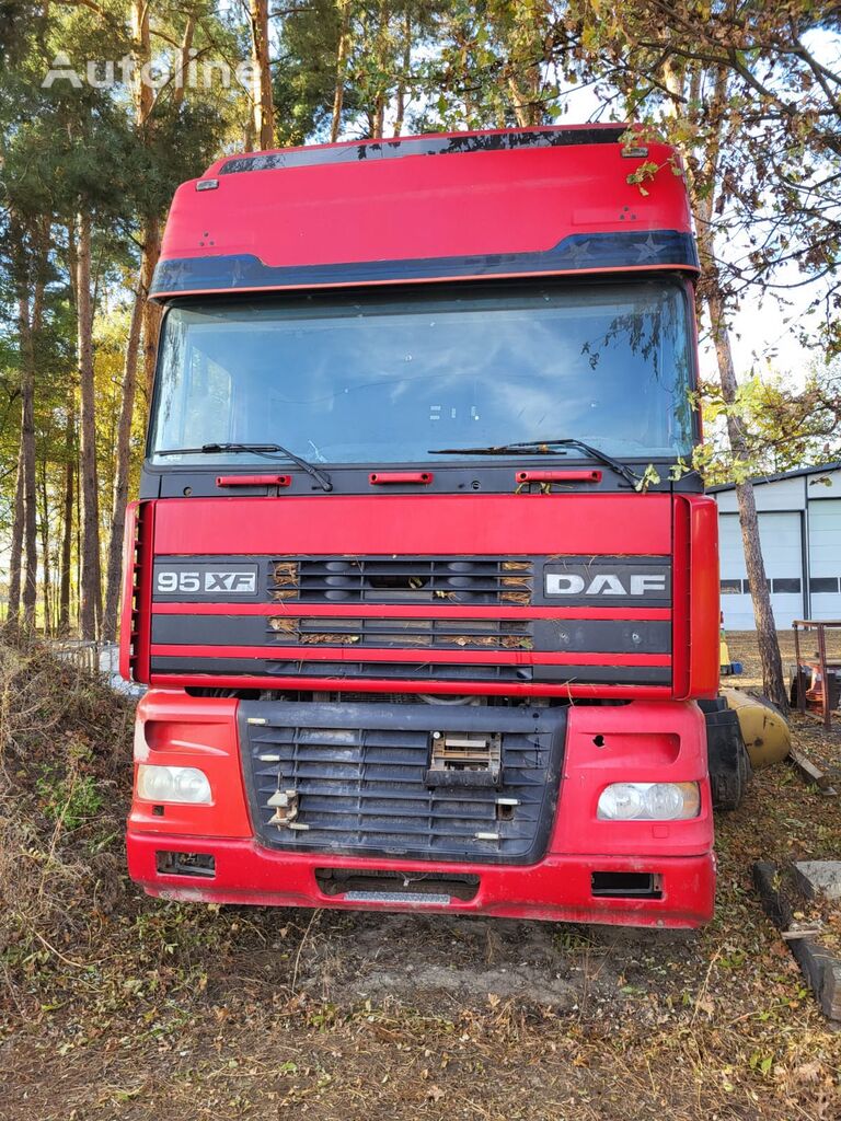 влекач DAF 95XF430