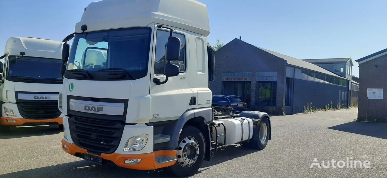 cap tractor DAF CF 440