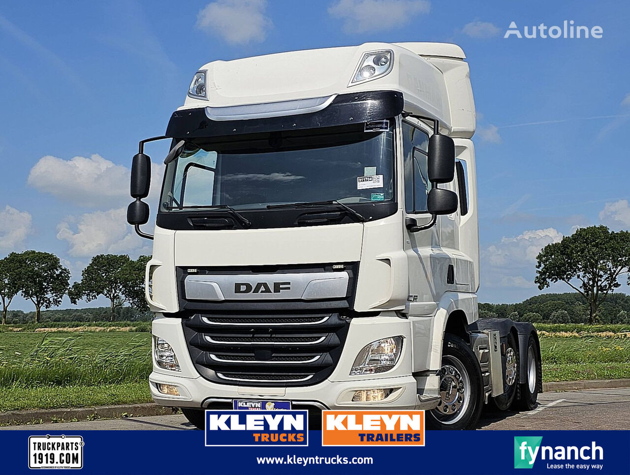 DAF CF 450 spacecab 6x2 ftg truck tractor