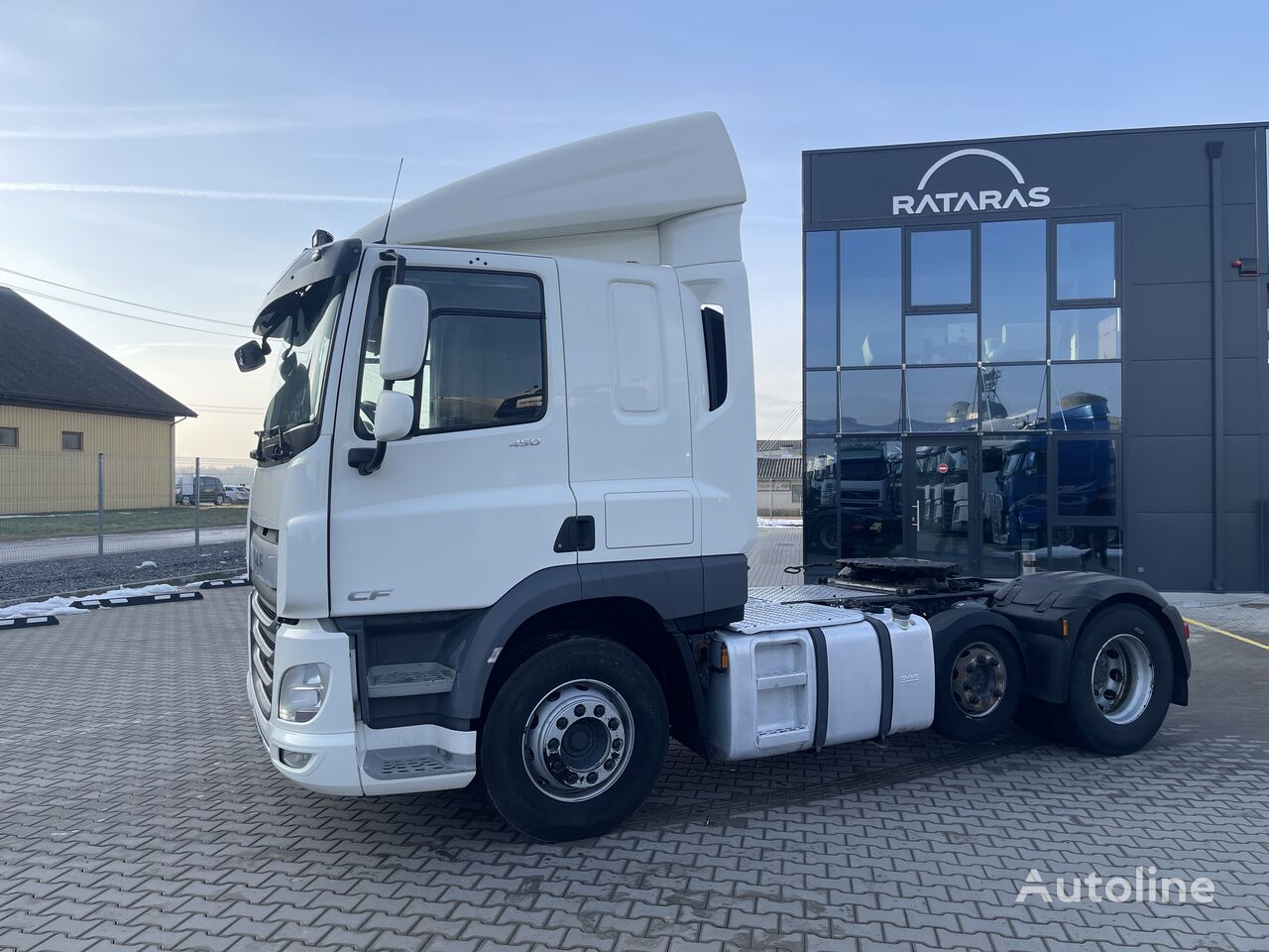 ťahač DAF CF450