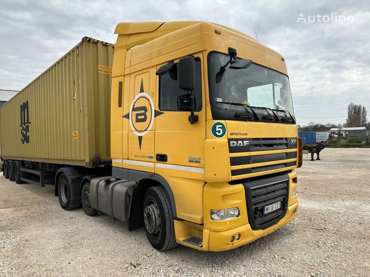 DAF DAF XF 105.460 FTP - 6x2 - automat - Euro5 EEV  50t truck tractor