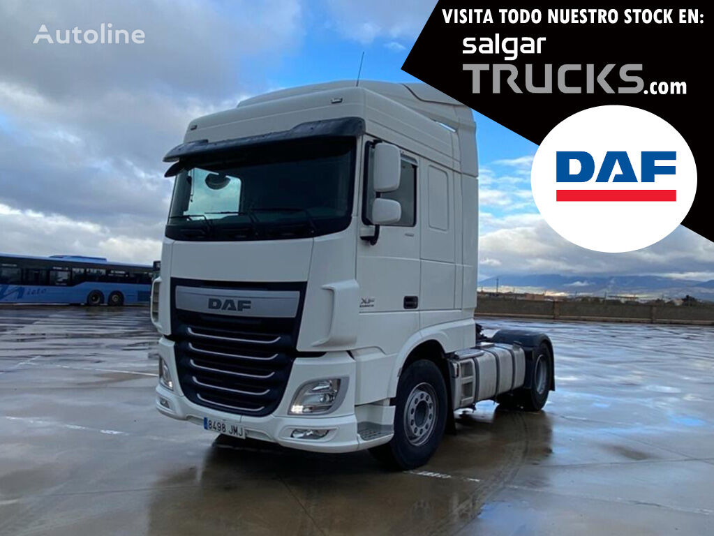 السيارات القاطرة DAF FT XF 460