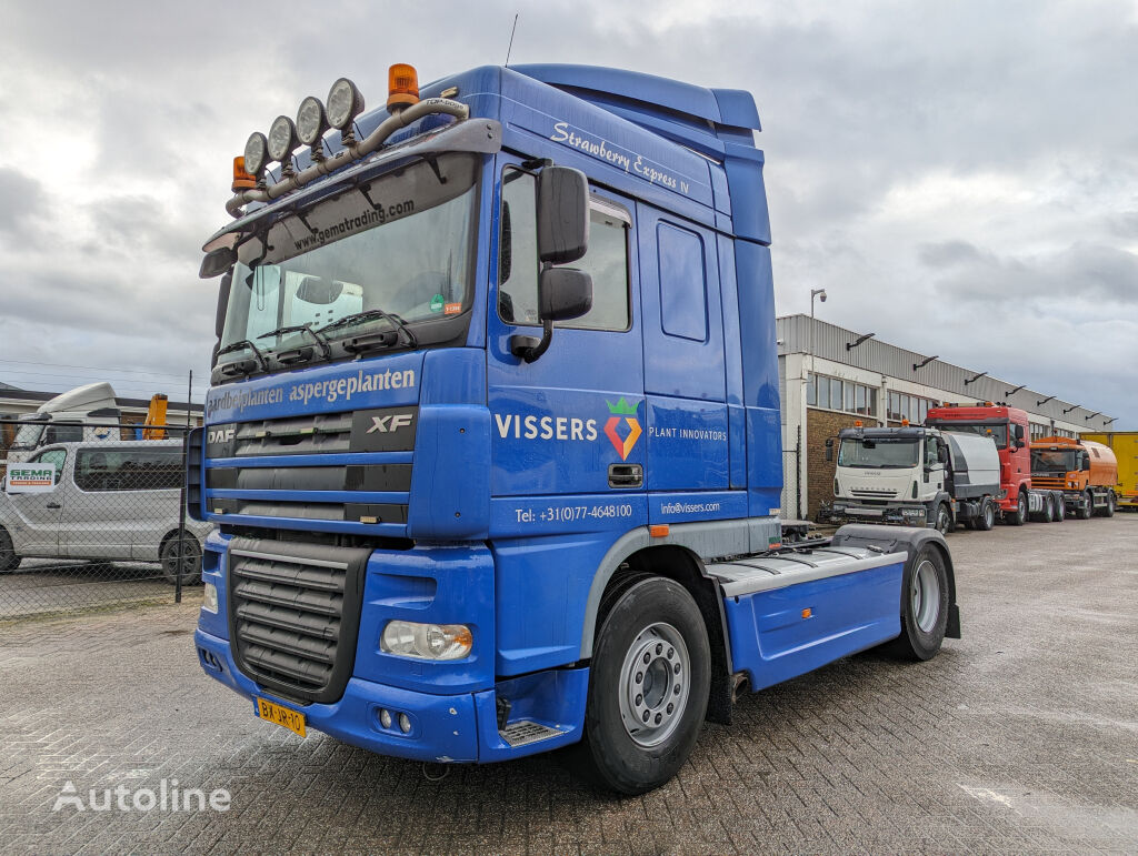 DAF FT XF105.460 4x2 SpaceCab Euro5 - StandAirco - Side Skirts (T135 vilcējs