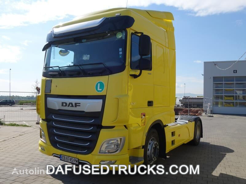 السيارات القاطرة DAF FT XF430