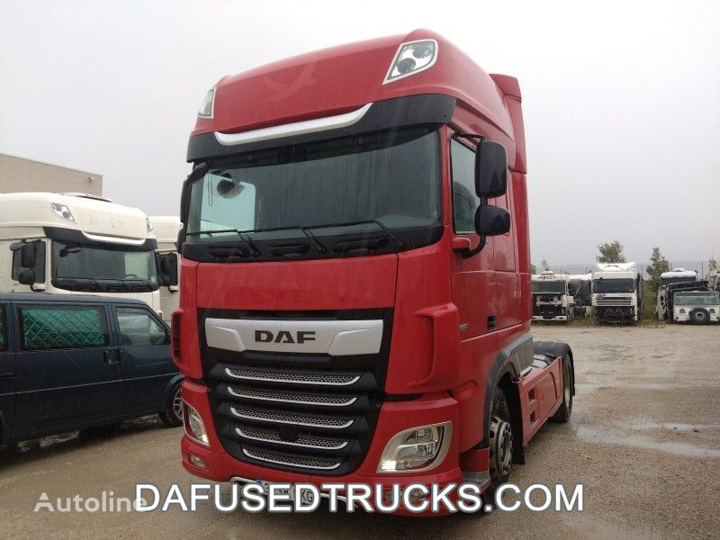 السيارات القاطرة DAF FT XF480