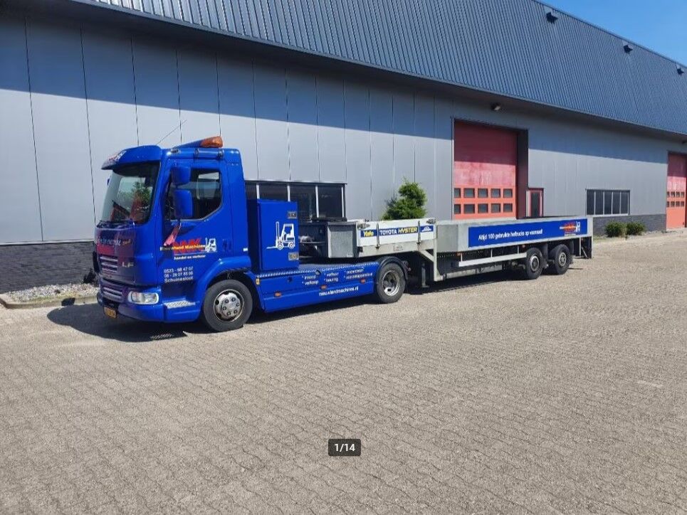 DAF LF 45 truck tractor + low bed semi-trailer