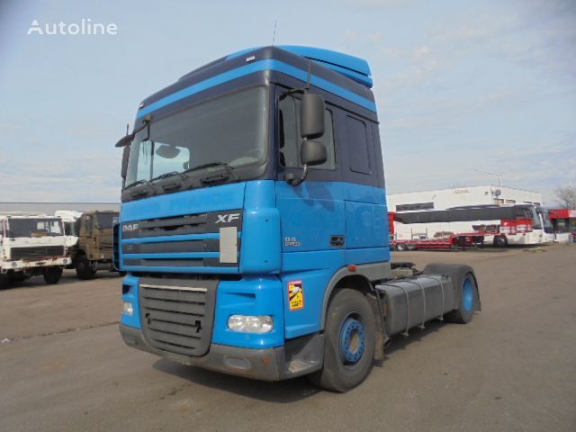 trattore stradale DAF XF 105.410