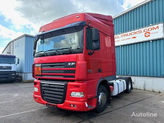 DAF XF 105.410 SPACECAB (EURO 5 / ZF16 MANUAL GEARBOX / ADR-VLG / AI trækker