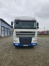 DAF XF 105 460 truck tractor