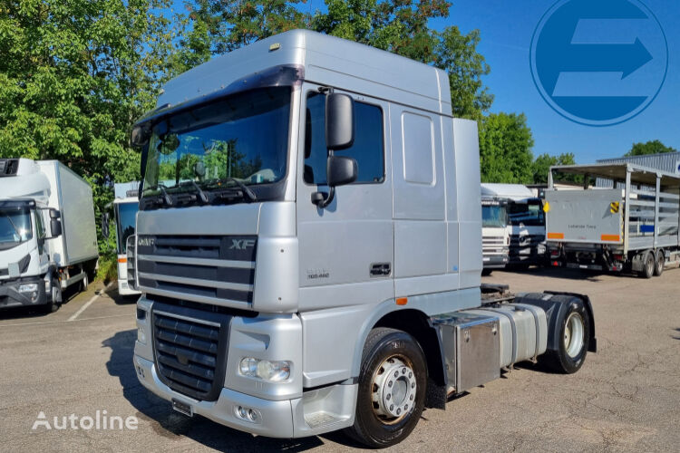 vilkikas DAF XF 105.460