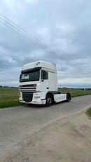 ciągnik siodłowy DAF XF 105 460