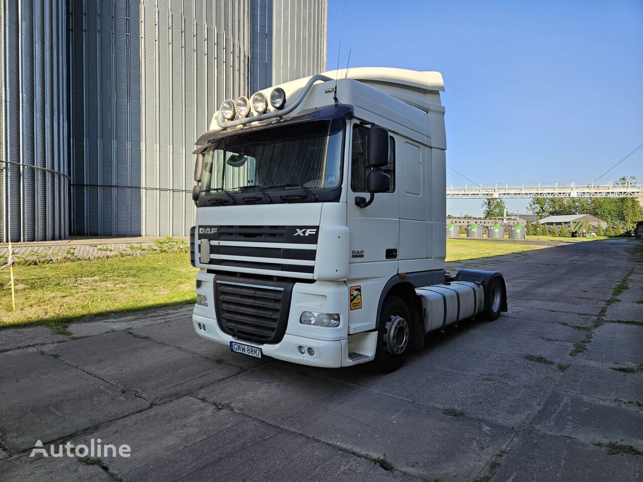 DAF XF 105 460 nyergesvontató