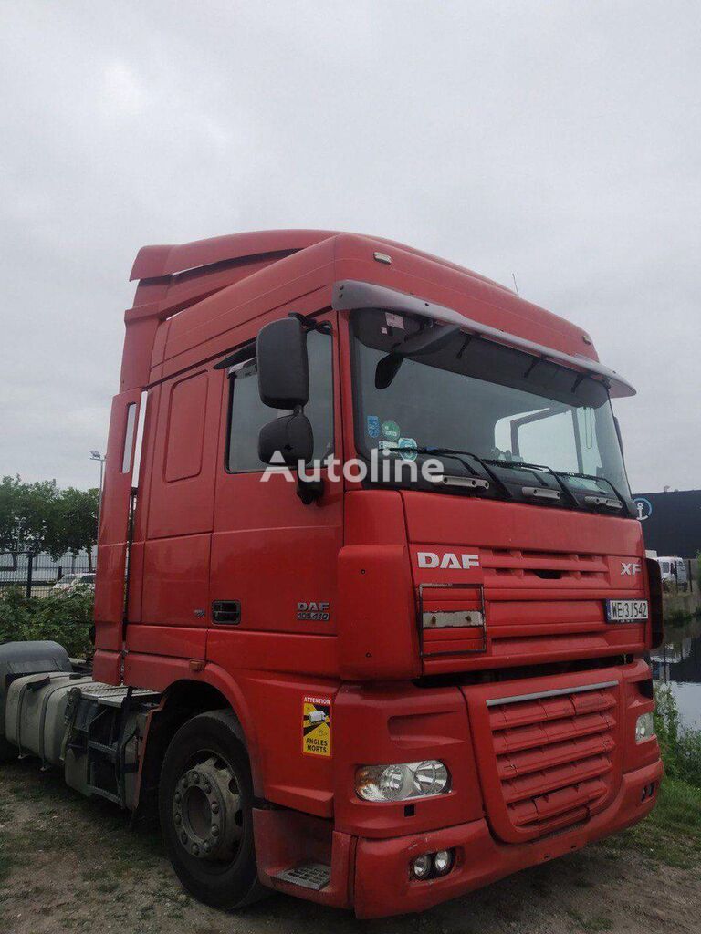 cap tractor DAF XF 105 460