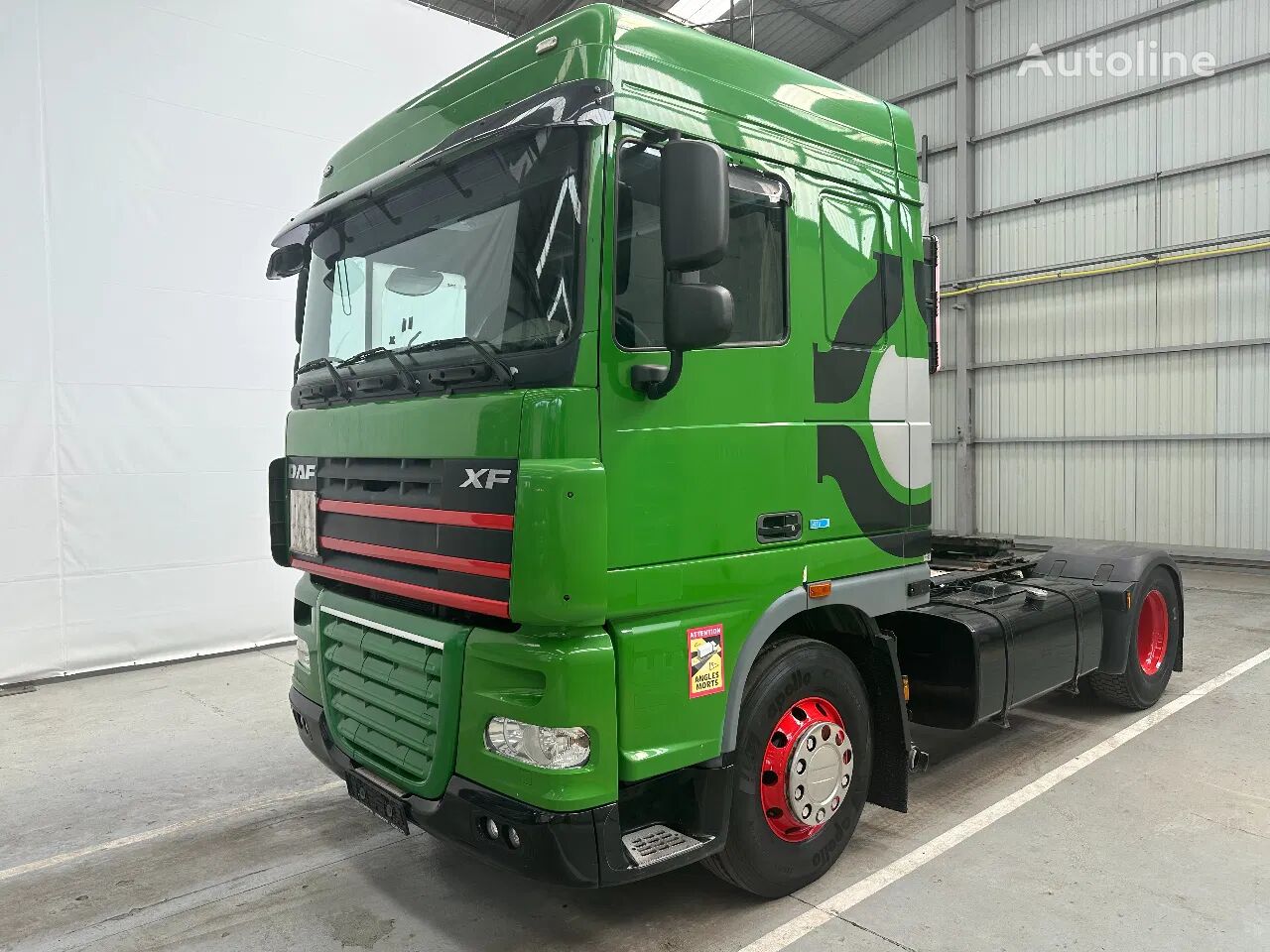 DAF XF 105.460 SPACECAB / EURO 5 /INTARDER /ADR trekker