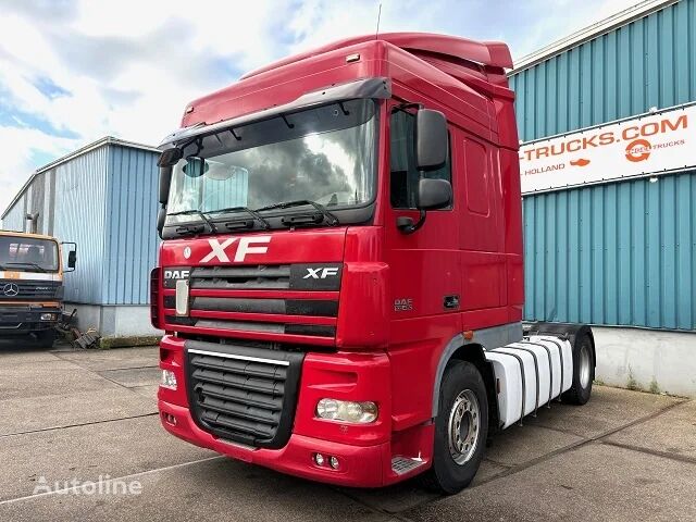 trattore stradale DAF XF 105.460 SPACECAB (ZF MANUAL GEARBOX / MX-BRAKE / 995+500 LITE