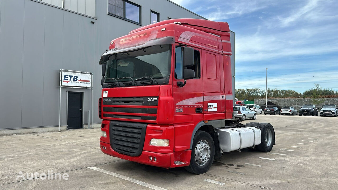 ciągnik siodłowy DAF XF 105.460 Space Cab (MANUAL GEARBOX / BOITE MANUELLE / PERFECT)