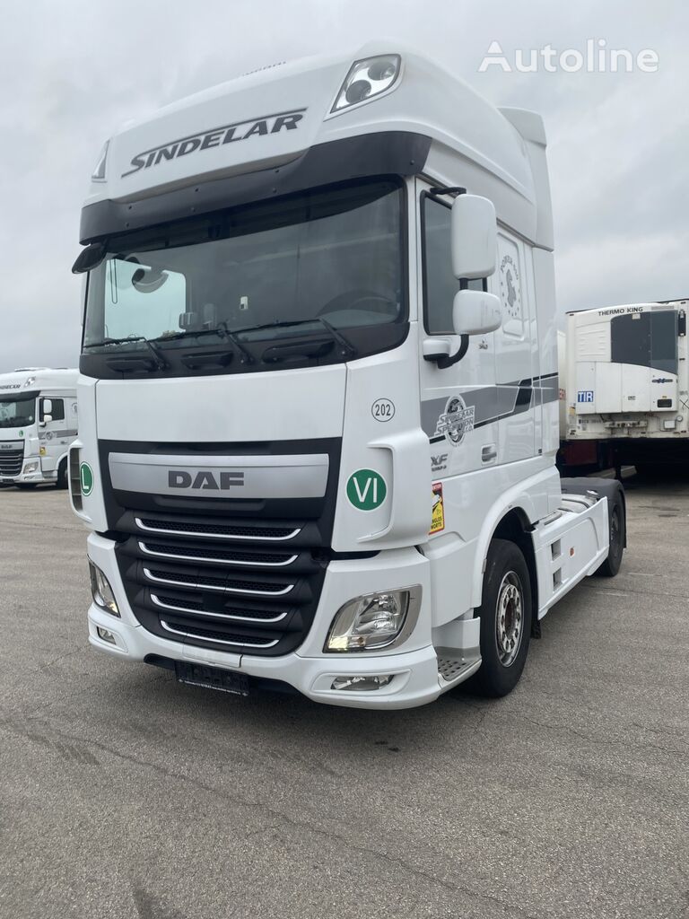 đầu kéo DAF XF 105 510