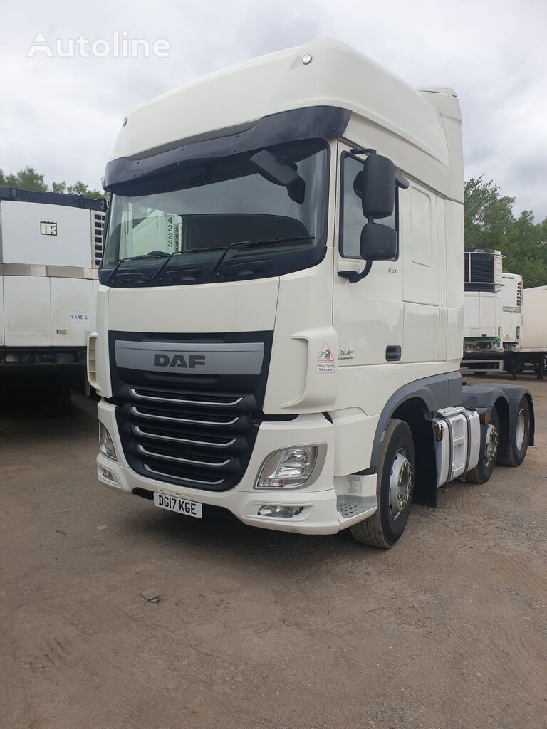 tractor head DAF XF 106