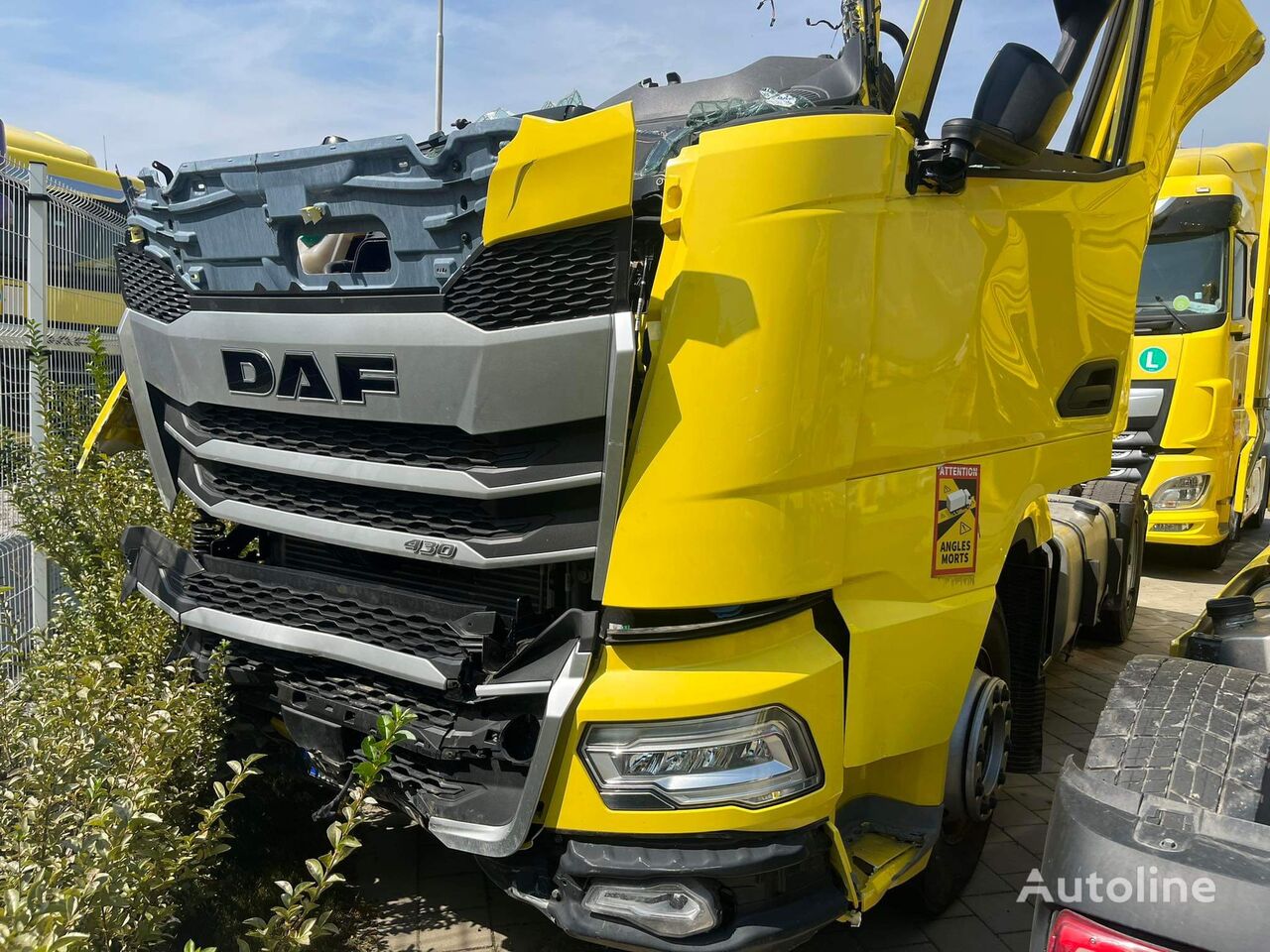 camião tractor DAF XF 106 para peças