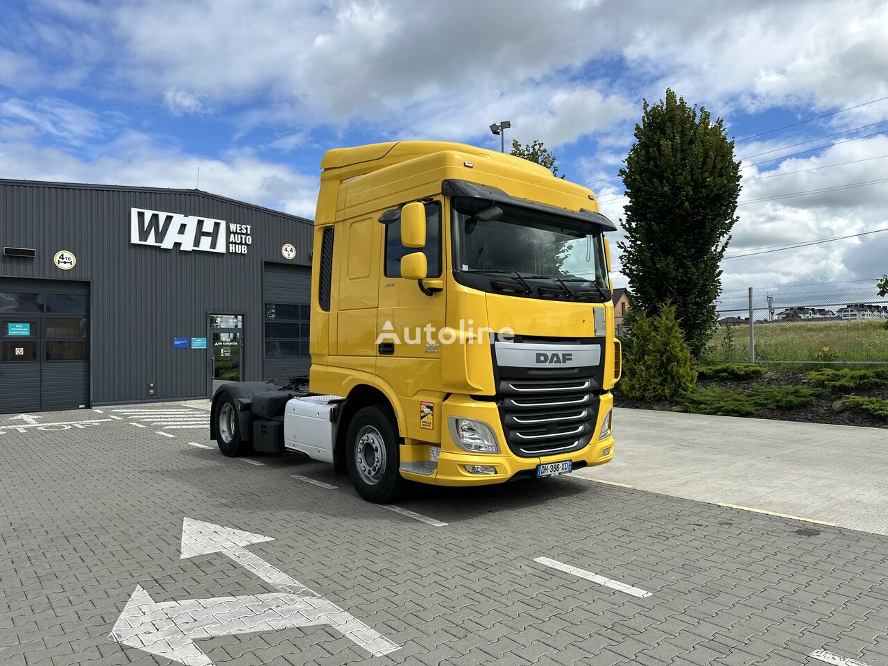 DAF XF 106  truck tractor