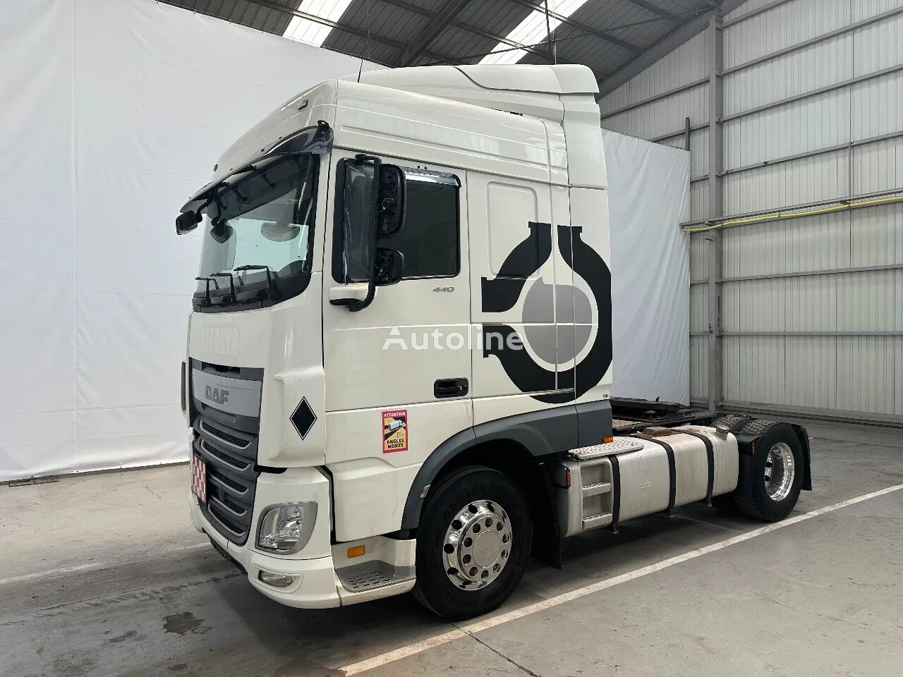 тягач DAF XF 106.440 Spacecab / ADR /INTARDER