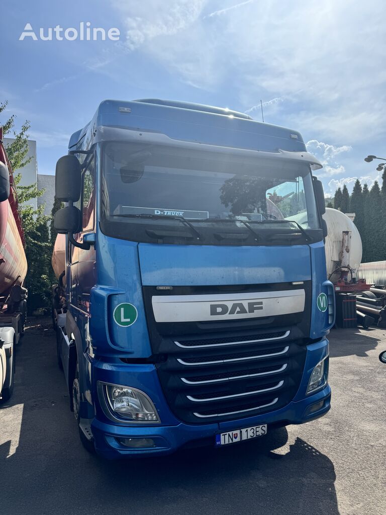 DAF XF 106.460  truck tractor