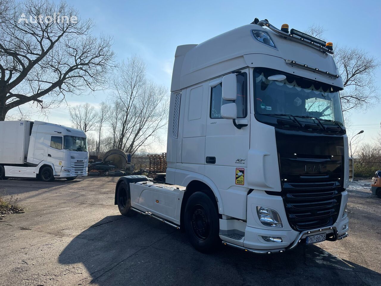 DAF XF 106.460  truck tractor