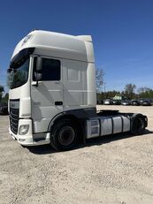 DAF XF 106 460 truck tractor