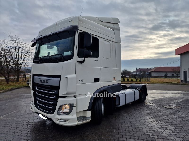 DAF XF 106 460 MEGA cabeza tractora