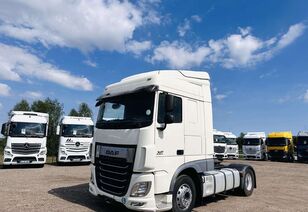 DAF XF 106.460 Retarder Space Cab trekker