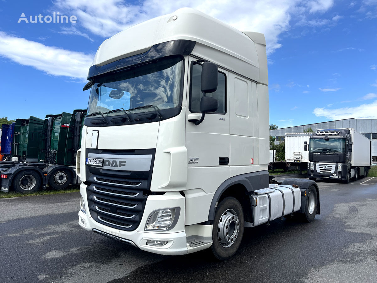 DAF XF 106.460 SSC truck tractor