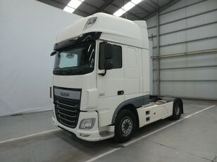 тягач DAF XF 106.460 SUPERSPACECAB /RETARDER