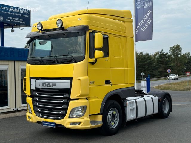 ťahač DAF XF 106.510 (0498)