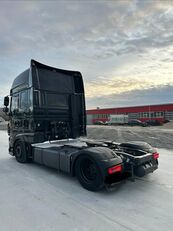 tracteur routier DAF XF 106 530