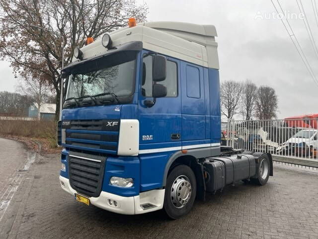 DAF XF 410 EURO 5 SPACE CAB / PTO WALKING FLOOR truck tractor