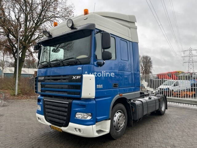 DAF XF 410 EURO 5 SPACE CAB / WALKING FLOOR PTO truck tractor