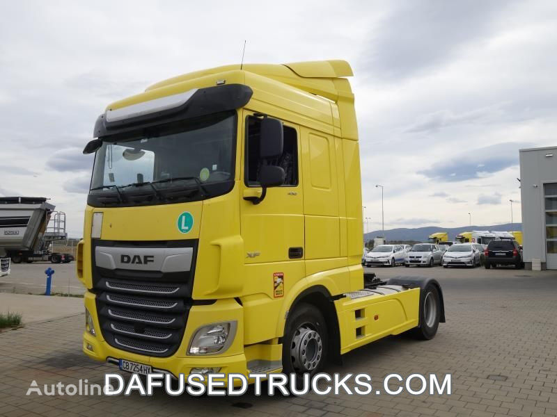 السيارات القاطرة DAF XF 430 FT