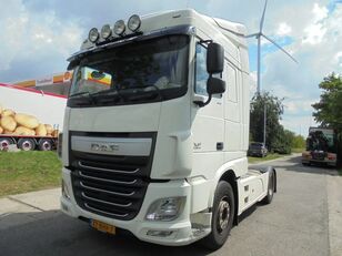 DAF XF 440 truck tractor