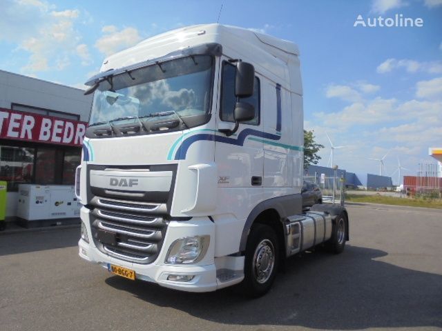 DAF XF 440 truck tractor