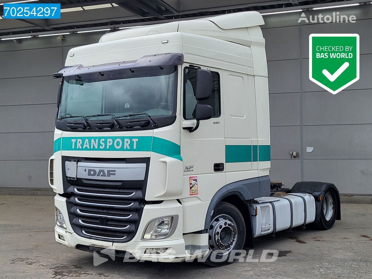 السيارات القاطرة DAF XF 440 4X2 Mega ACC Mega