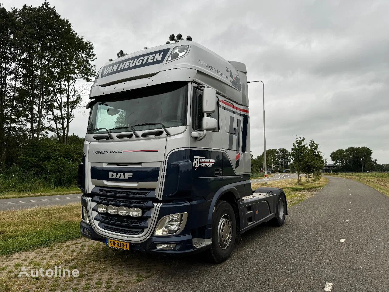 السيارات القاطرة DAF XF 440 Superspacecab