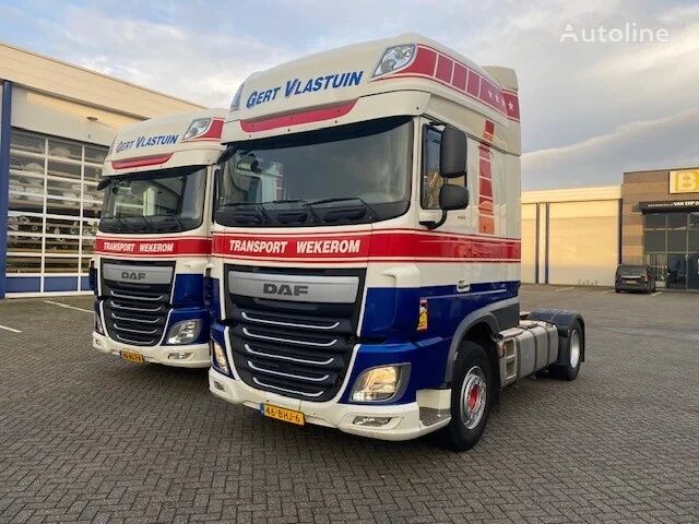 DAF XF 440 super space cab , automaat, hydrauliek WF, 2 stuks beschi trækker