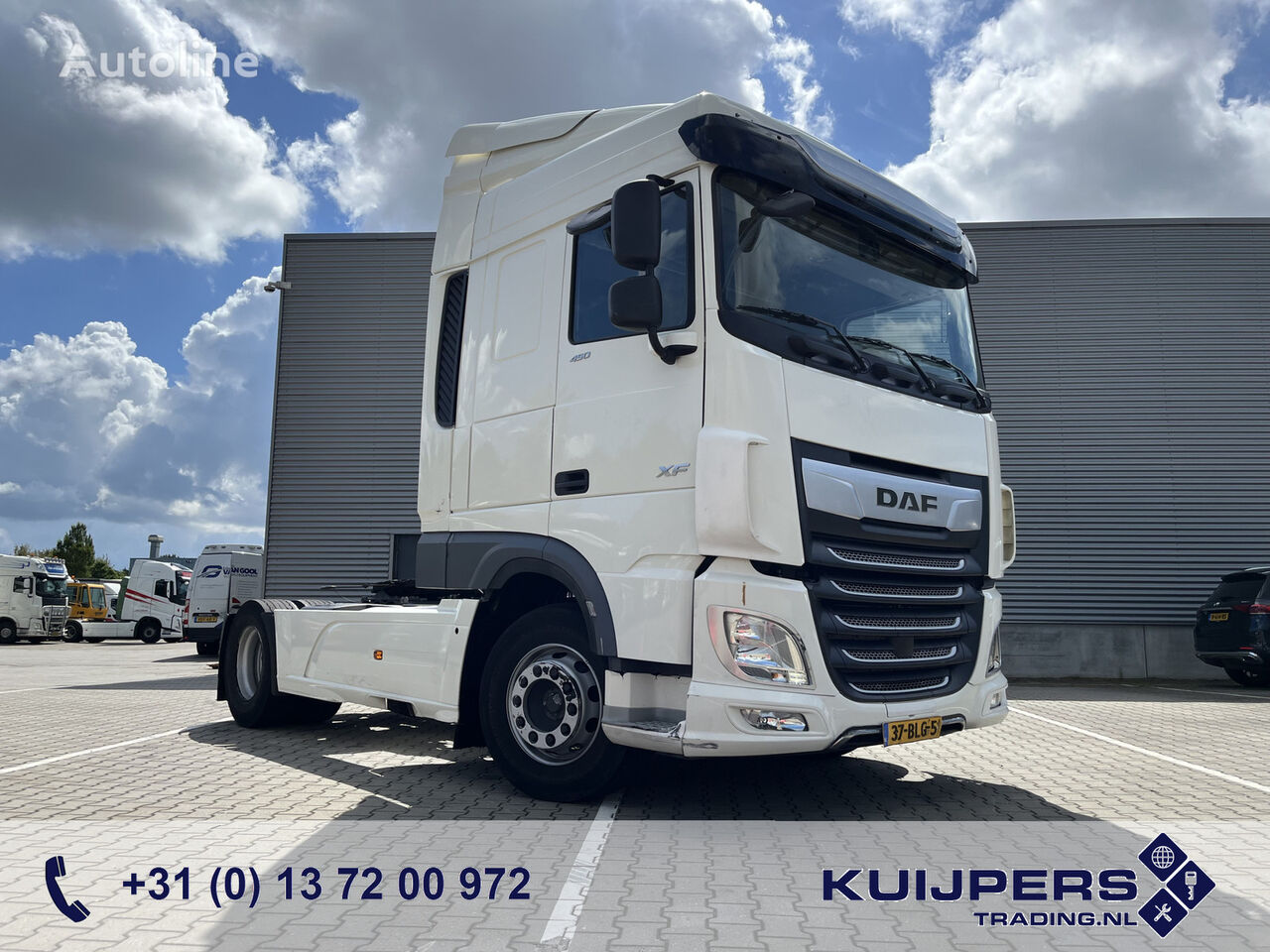 DAF XF 450 FT Space Cab truck tractor